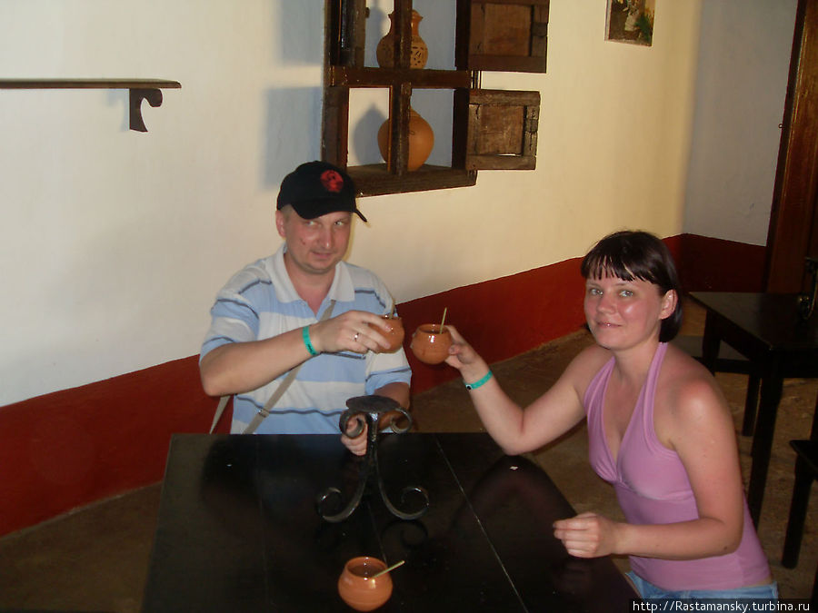 Пьем жесткий напиток Куба