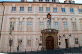 Американское посольство в Шенборнском дворце