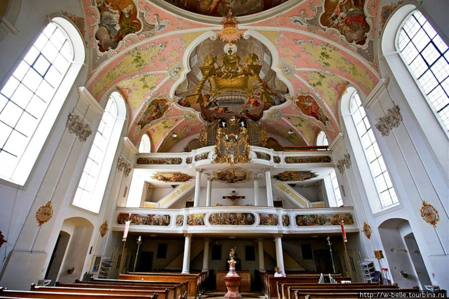Церковь на лугу Штайнгаден, Германия