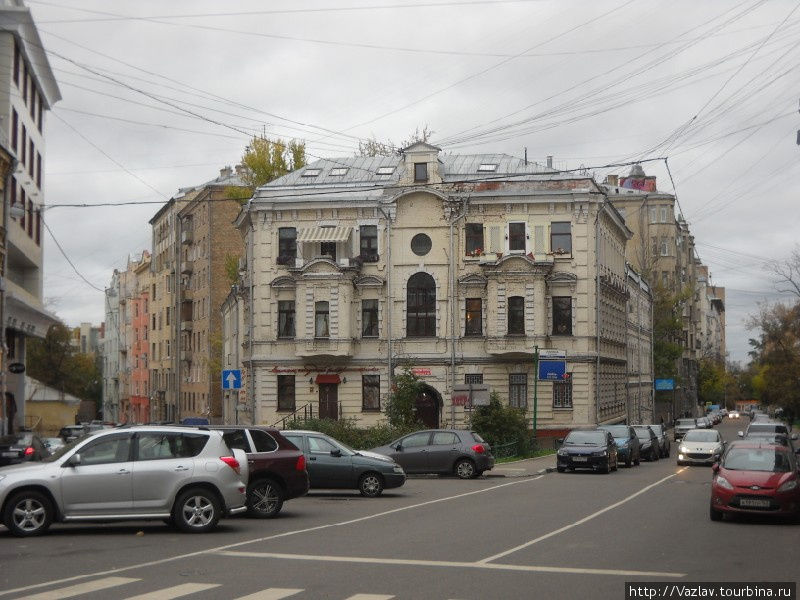 В глубине застройки Москва, Россия