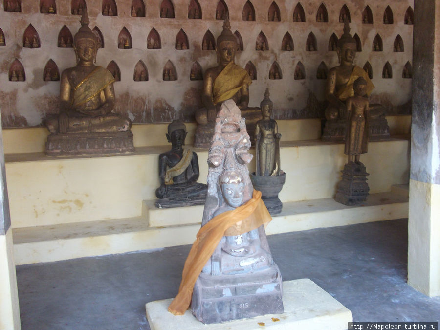 Ват Сисакет Вьентьян, Лаос