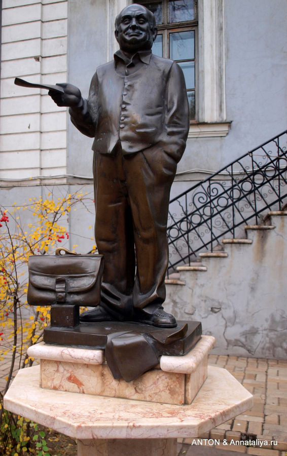 Памятник Жвенецкому Ты одессит, Миша! Одесса, Украина