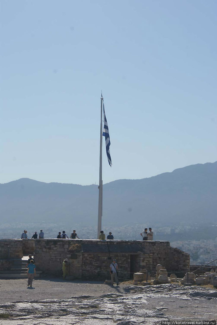 Флаг на Акрополе