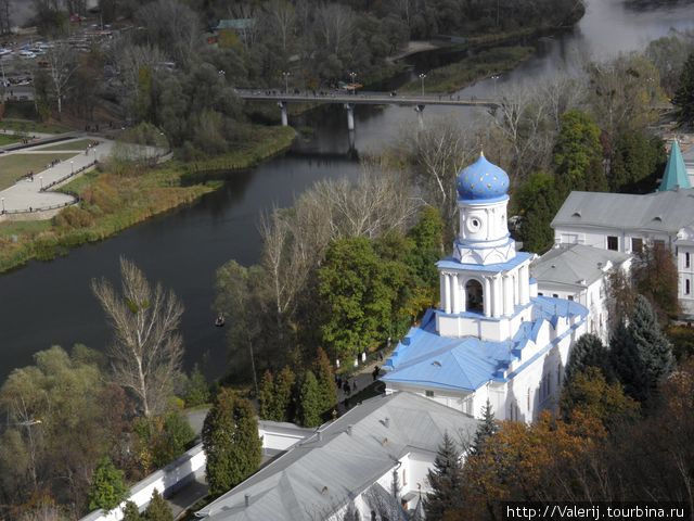 Святые горы - осень красила. 