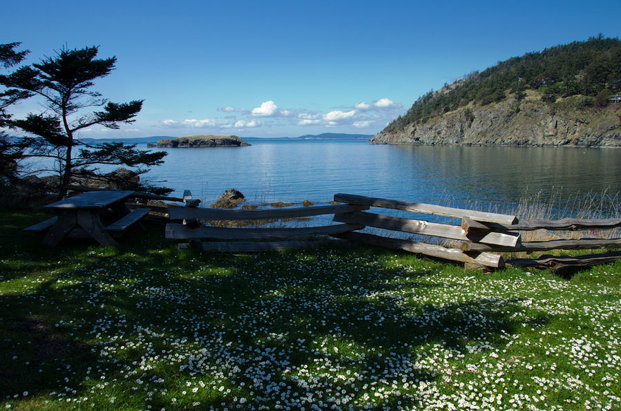 Deception pass с другой стороны Оак-Харбор, CША