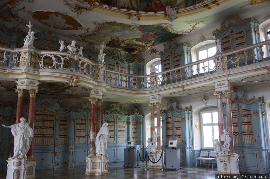 Библиотека монастыря Шуссенрид Бад-Шуссенрид, Германия