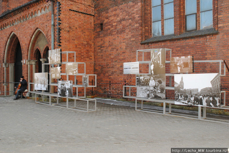 Фотовыставка посвященная события в риге в 1991 году Рига, Латвия