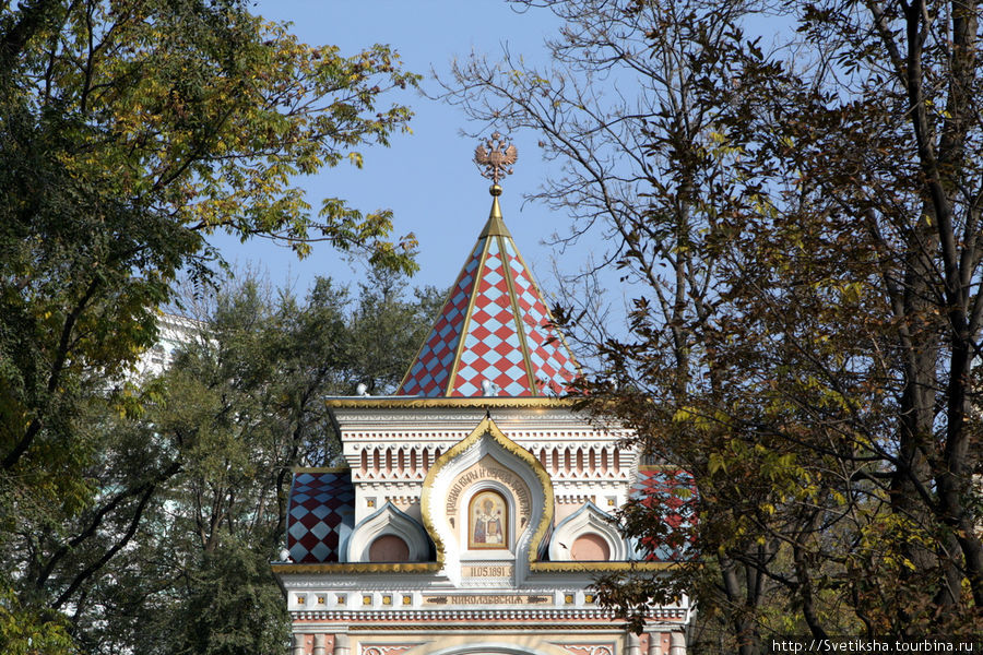 Николаевские триумфальные ворота Владивосток, Россия