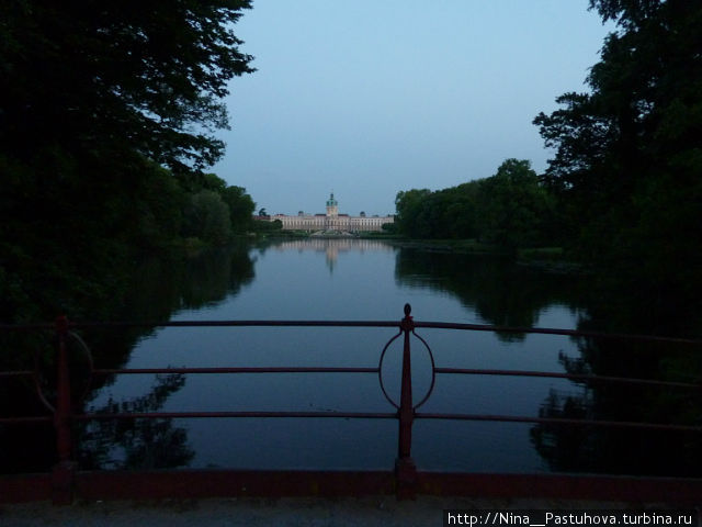 Замок и парк Шарлоттенбург.  От заката до рассвета Берлин, Германия