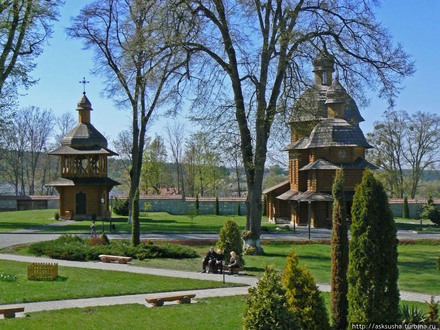 Креховский монастырь Крехов, Украина