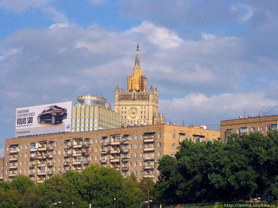 Взгляд на Москву с речного трамвайчика Москва, Россия