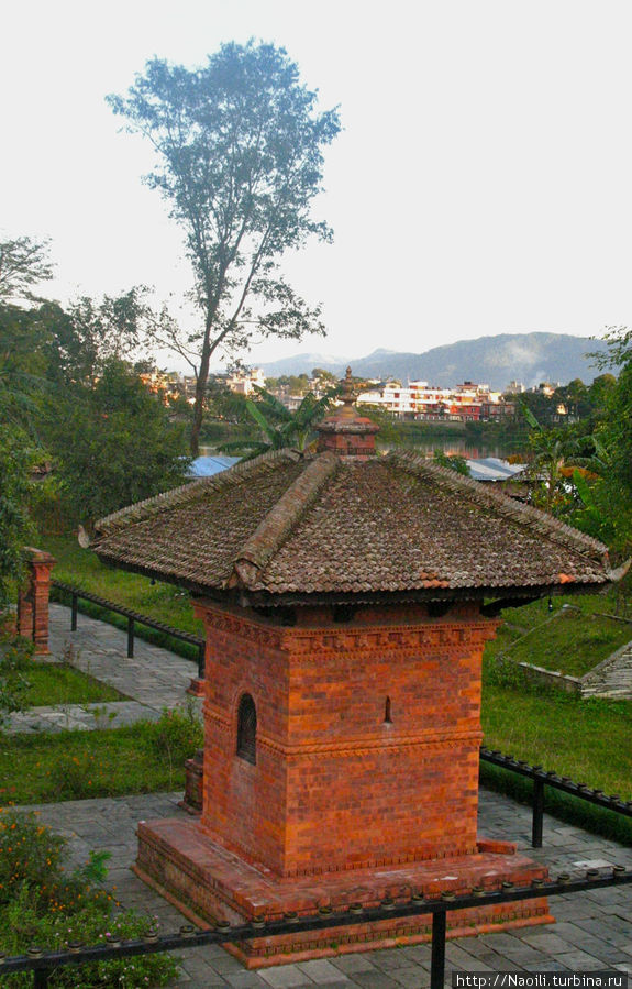 Храм Кадарешвор Махадев Мани Покхара, Непал