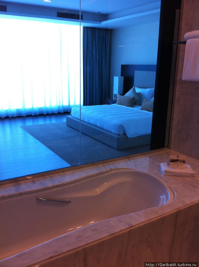 Ванная комната в Кемпински. Доха, Катар