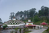 108 чортенов на перевале Дочу-Ла, также построены в честь победы над ассамскими сепаратистами в 2003 году