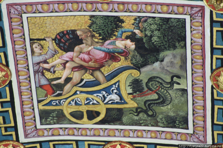 Деталь потолка Библиотеки Сиенского собора Сиена, Италия