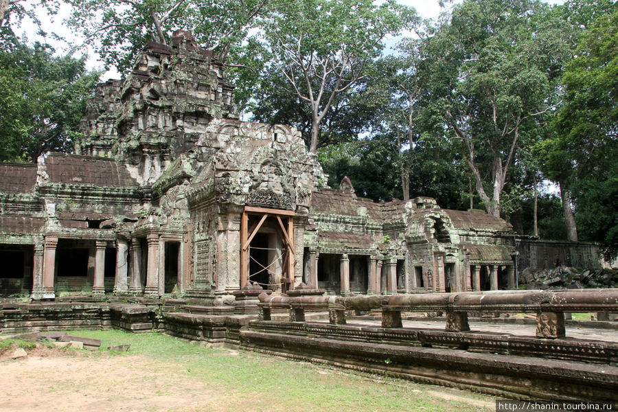 Мир без виз — 365. Храмы — большие и много Ангкор (столица государства кхмеров), Камбоджа