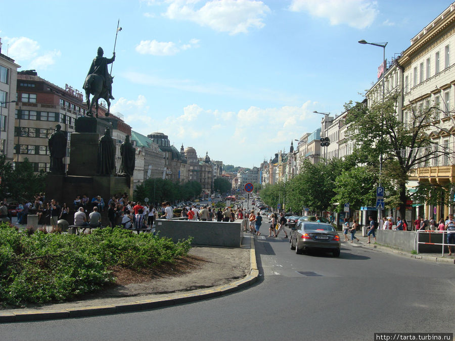 Вид на площадь от памятника св. Вацлаву Прага, Чехия