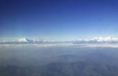 Вот так выглядят Гималаи из иллюминатора самолёта.