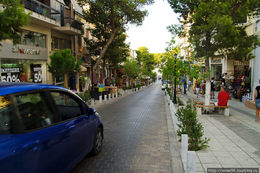 Пошли прогулялись по узким улочкам. Остров Крит, Греция