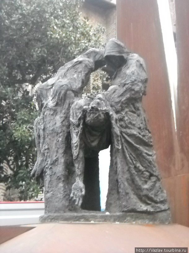 Памятник Павия, Италия