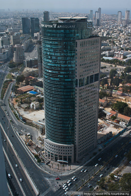 Башня Afisquare бизнес центр, построен компанией AFI Group. Как выяснилось есть у них и проекты в России. Тель-Авив, Израиль