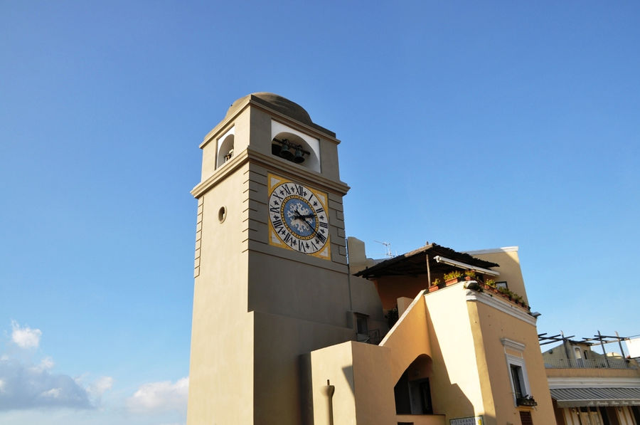 Часовая башня Остров Капри, Италия