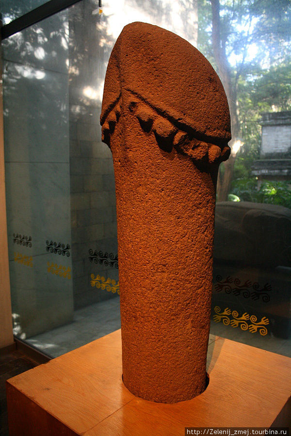 Музей Антропологии. Символ плодородия. Мехико, Мексика