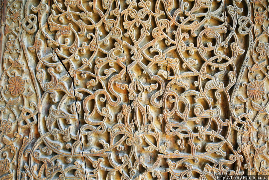 Коканд, дворец Худояр-хана. Двери в Узбекистане — самые прекрасные двери на свете! Фергана, Узбекистан