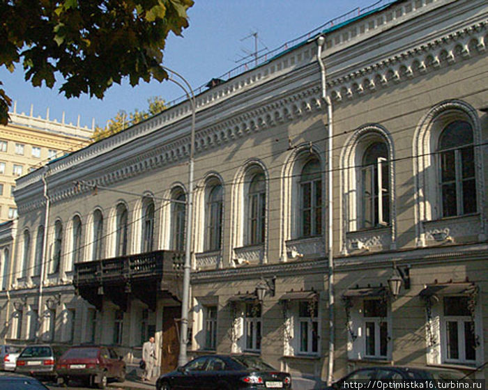 В 1956 году в Москве был открыт центральный шахматный клуб СССР (ЦШК) (Гоголевский бульвар, 14). Размещается в трехэтажном особняке (постройка 1822 — 1826 гг.) — памятнике архитектуры 19 века Москва, Россия