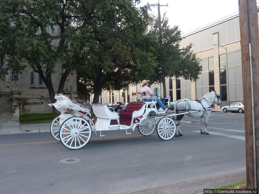 Обычный и необычный транспорт в Сан Антонио Сан-Антонио, CША