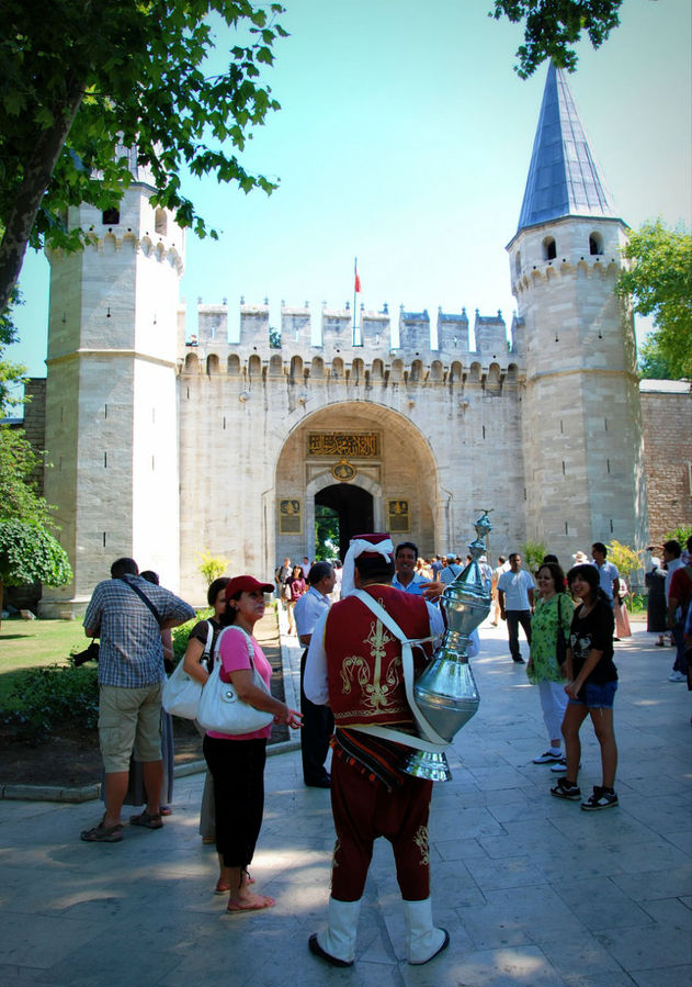 Дворец, в котором правили 25 султанов Османской империи Стамбул, Турция