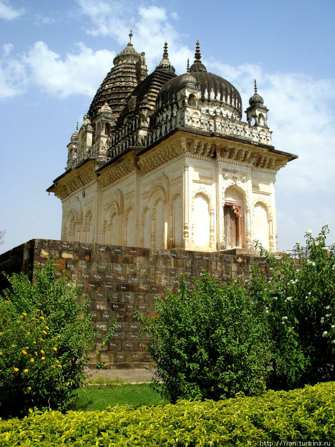 Малый храм Каджурахо, Индия