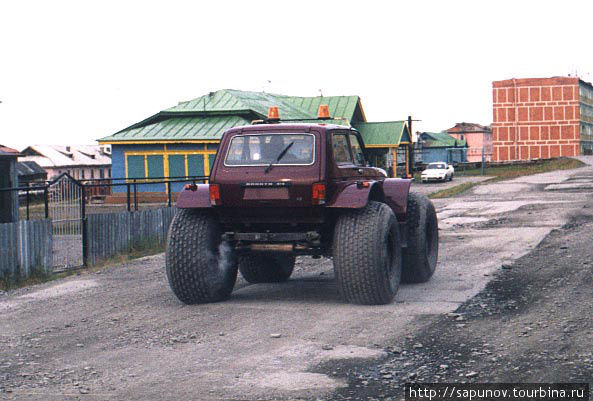 Джип широкий Тикси, Россия
