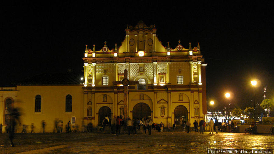 Храм Сан-Кристобаль Сан-Кристобаль-де-Лас-Касас, Мексика
