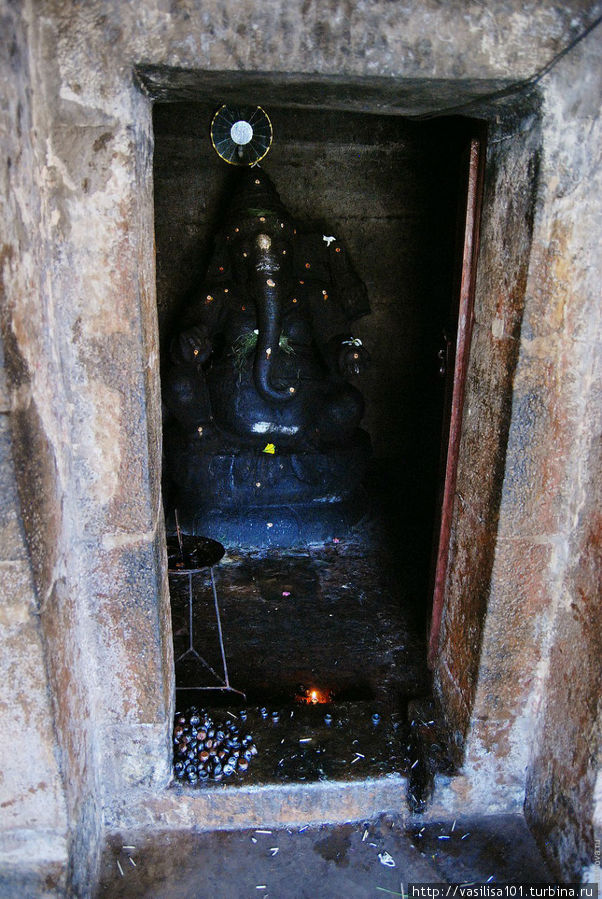 Танджавур и самый богатый храм южной Индии Танджавур, Индия