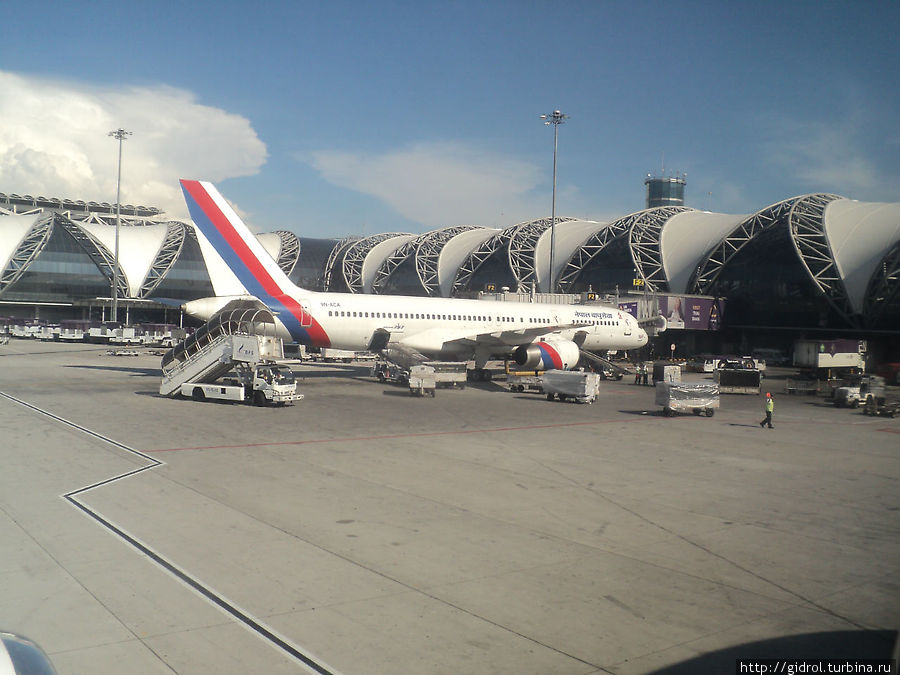 Аэропорт Suvarnabhumi . Бангкок, Таиланд