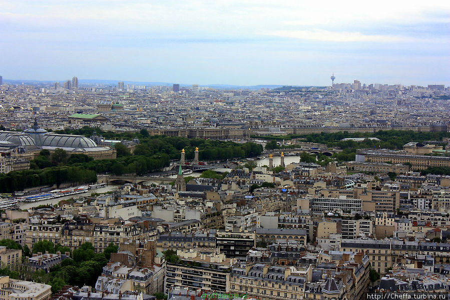 Башня Эйфеля — популярность превыше всего? Париж, Франция