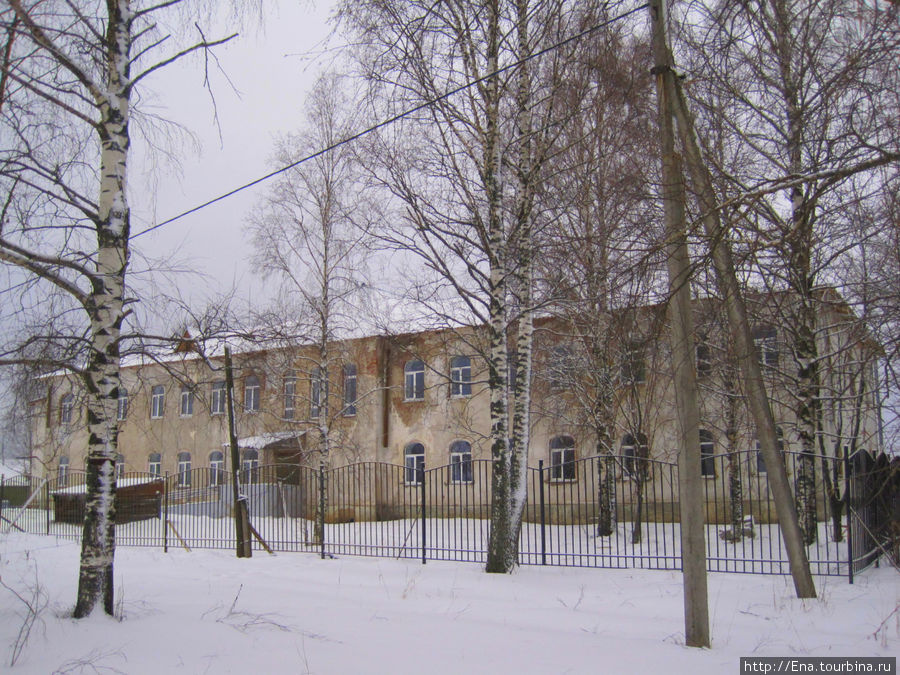 Здание бывшей богадельни (ныне — больница)