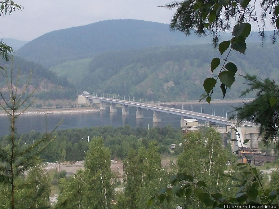 мост через Енисей — трасса на Абакан Дивногорск, Россия