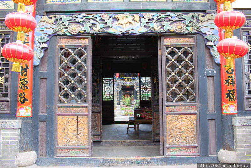 В старо-китайском стиле Пинъяо, Китай