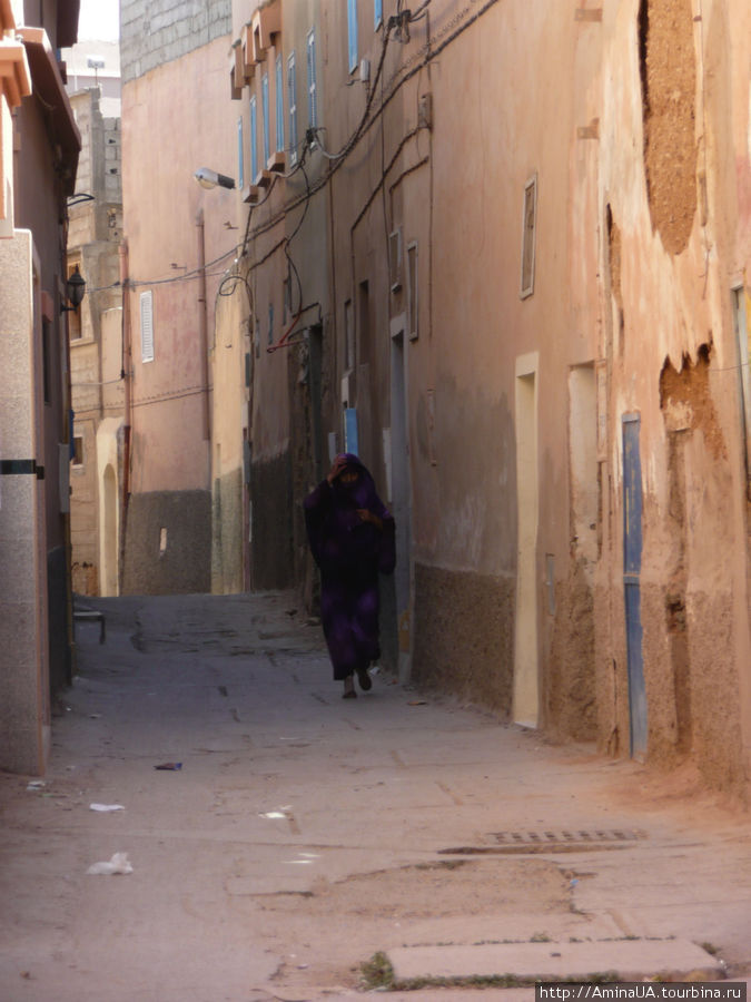 одинокая... Тизнит, Марокко