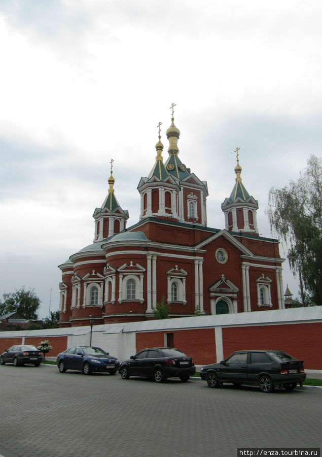 Крестовоздвиженский собор Коломна, Россия