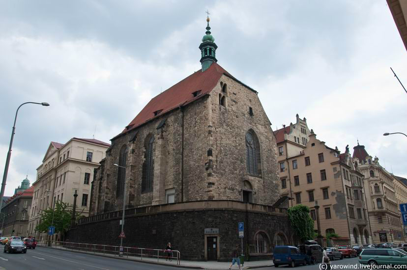 Церковь Св. Вацлава / Kostel svatého Václava na Zderaze