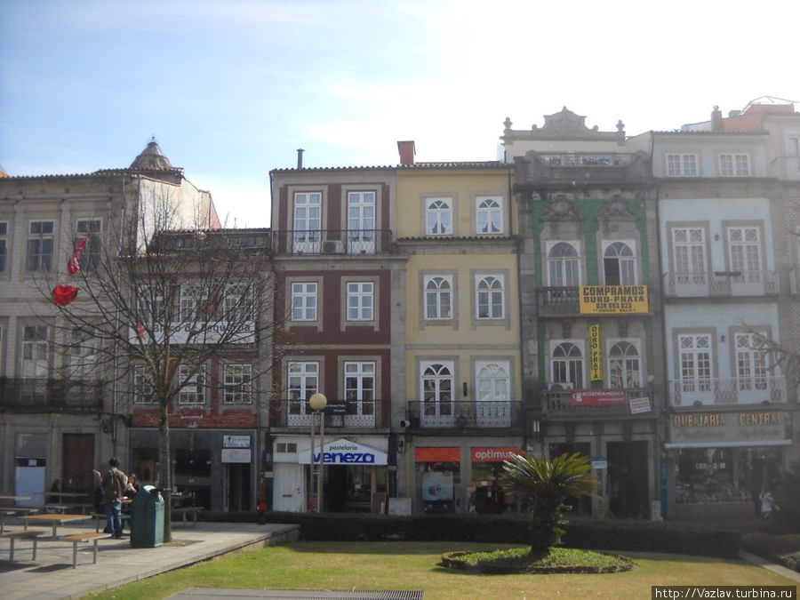 Местная застройка Брага, Португалия