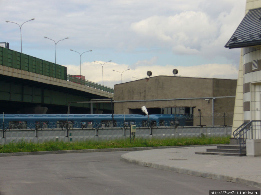 Станция метро купчино