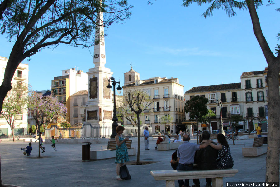 площадь Plaza de la Merced Малага, Испания