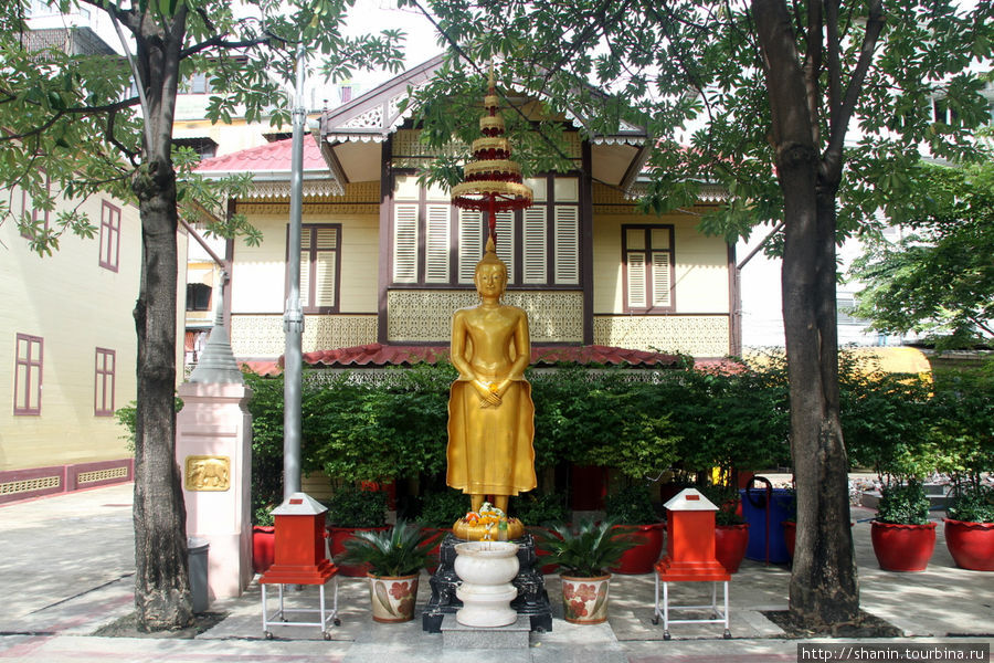 Белый храм Суан Пхлу Бангкок, Таиланд