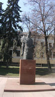 Памятник Веры Мухиной