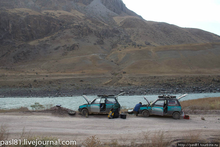 Ведровер – 32. Взгляд за реку. Горно-Бадахшанская область, Таджикистан
