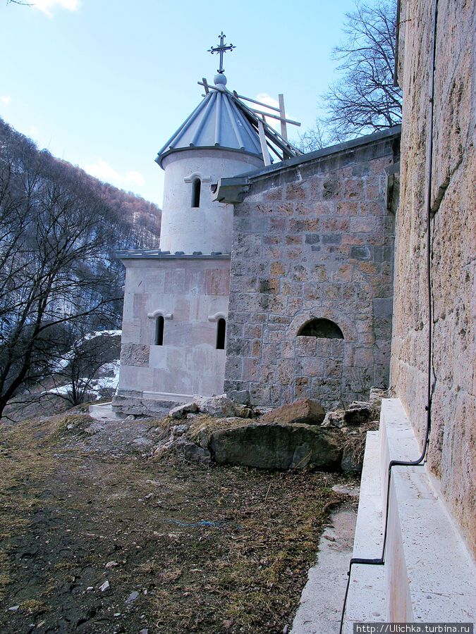 Белый на белом (монастырь Ахарцин, Армения) Агарцин, Армения